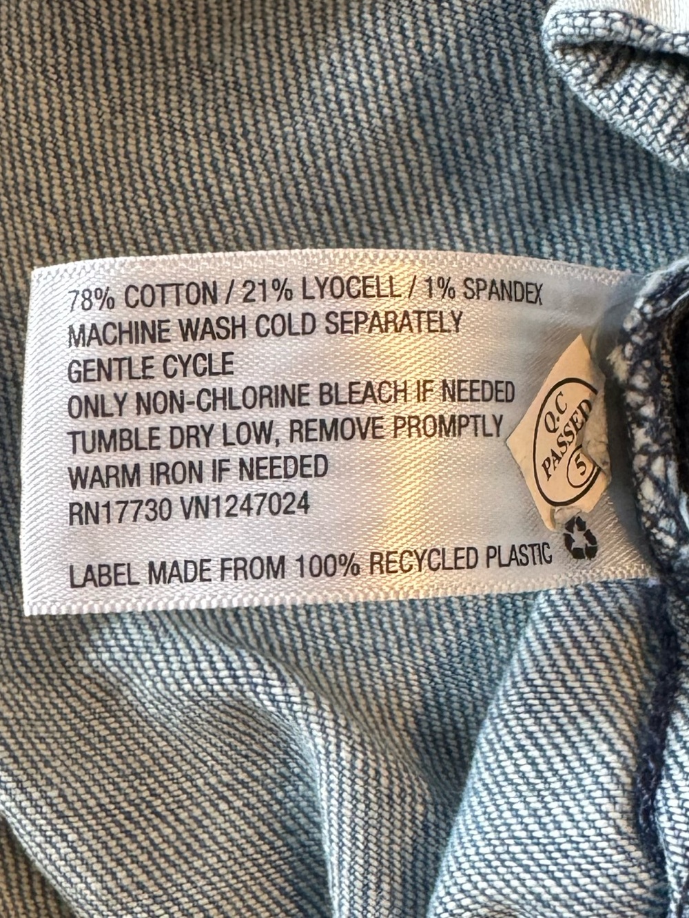 Universal Thread Light Denim Button Front Dress with Pockets Size Small - Picture 8 of 8